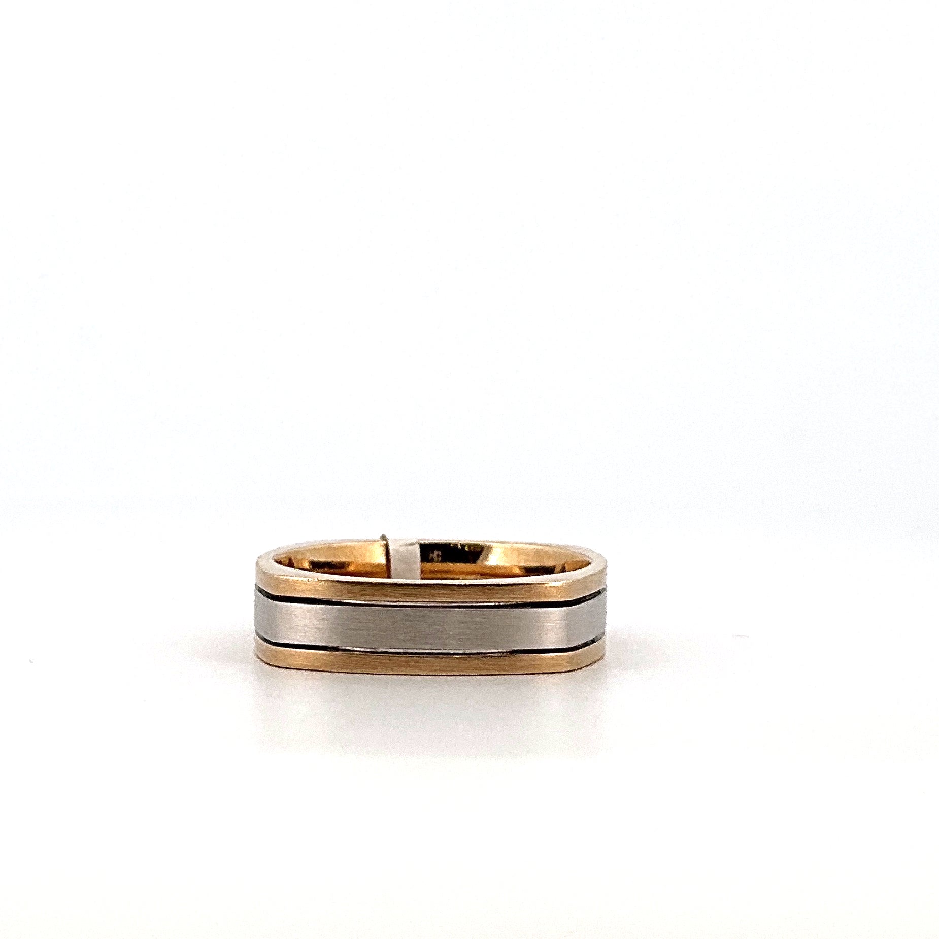 9ct 2/tone ring